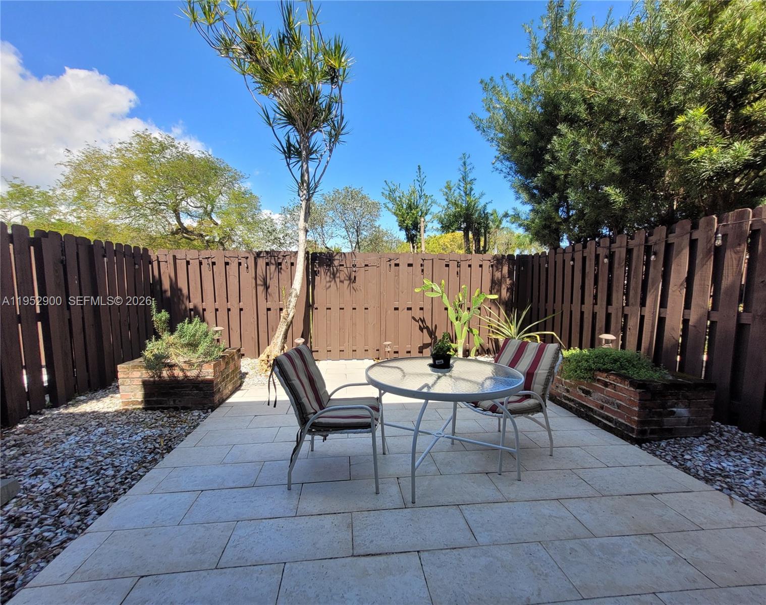 VENETIAN PARK V CONDO - Residential