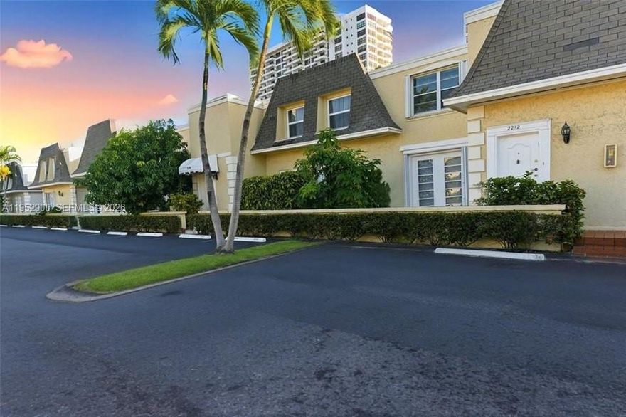 Located in the sought-after Three Islands neighborhood, this spacious townhome-style condominium offers an inviting layout and a peaceful park-side setting with direct access from your private backyard patio to a large community park featuring a basketball court and outdoor workout stations.

The residence offers three generously sized bedrooms and two-and-a-half bathrooms, thoughtfully designed for comfortable everyday living. The kitchen is appointed with white cabinetry, granite countertops, and a convenient breakfast bar—ideal for casual meals or entertaining. Expansive living areas, large rooms, and abundant closet space enhance the open, airy feel throughout the home.

The primary suite includes an en-suite bath and a large walk-in closet. Attractive vanities are featured in the primary, guest, and powder rooms.

This pet-friendly community allows immediate rentals and offers excellent amenities. The association fee covers use of the tennis courts, large swimming pool, clubhouse with washrooms, and saunas, along with water, sewer, cable, internet, landscaping, roof maintenance, and exterior painting.

Just a short walk or drive to the beach, this home combines comfort, lifestyle, and an exceptional location.