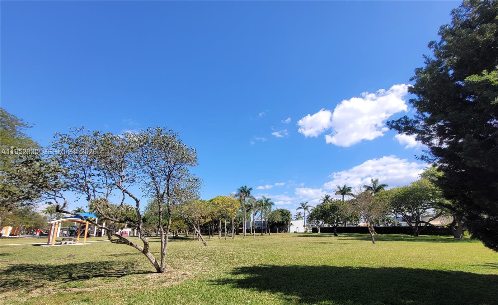 VENETIAN PARK V CONDO - Residential