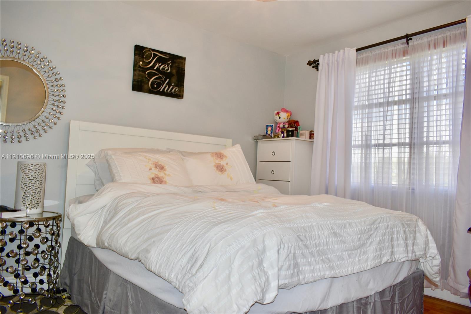 CASCADES OF LAUDERHILL CO - Residential Lease