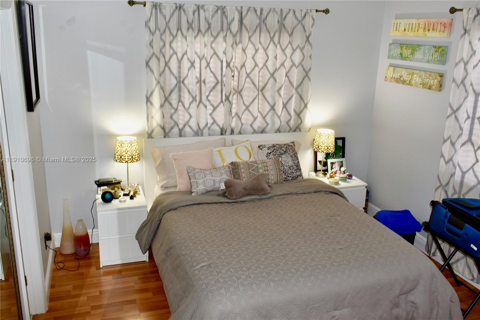 CASCADES OF LAUDERHILL CO - Residential Lease