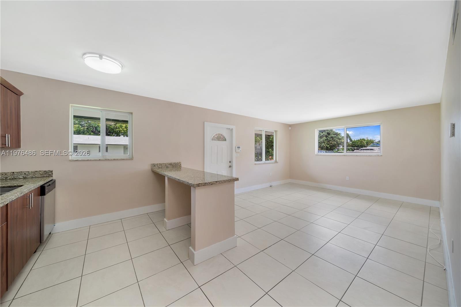 CLIFTON MANOR - Residential Lease