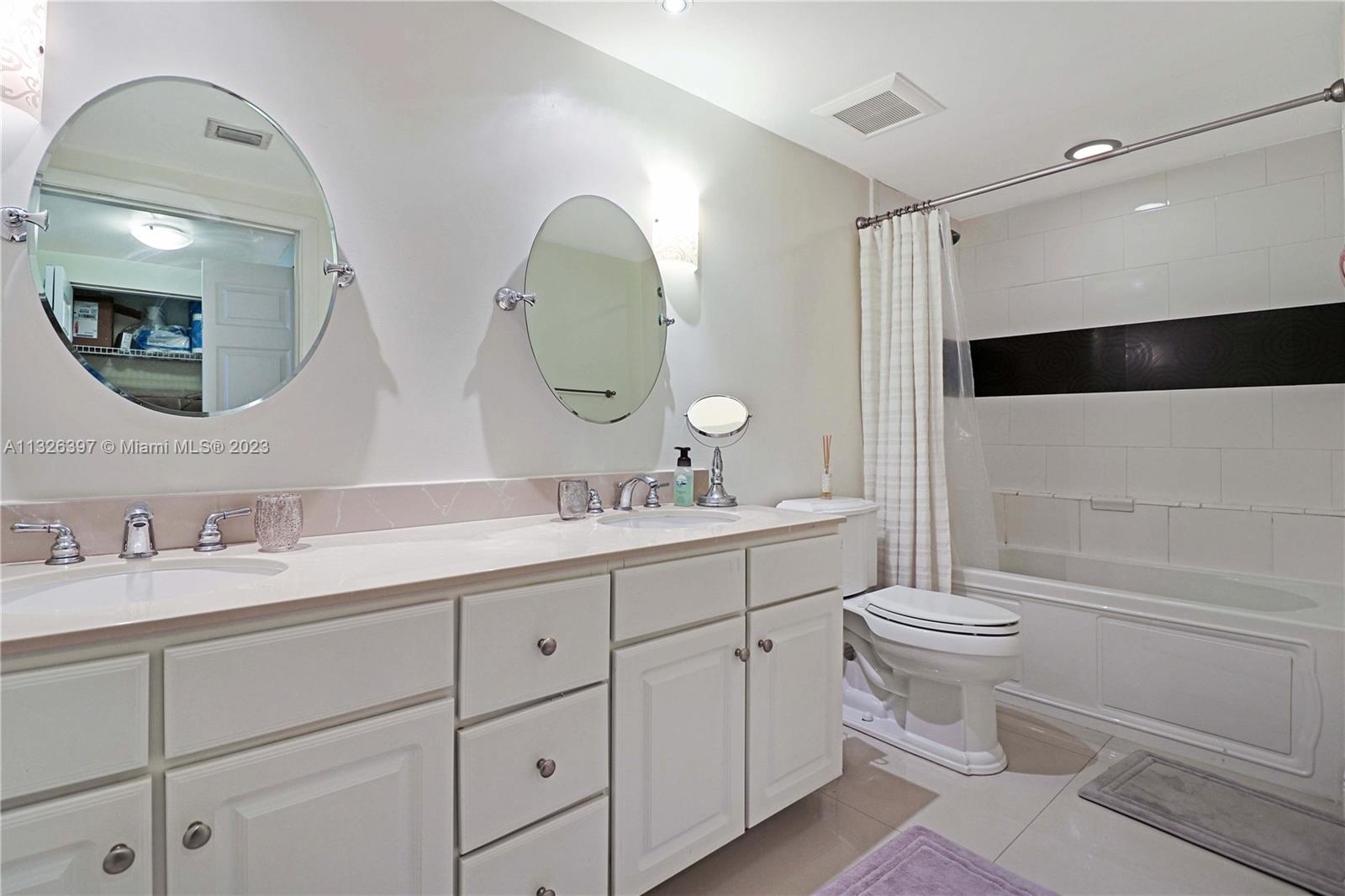 CITE CONDO - Residential