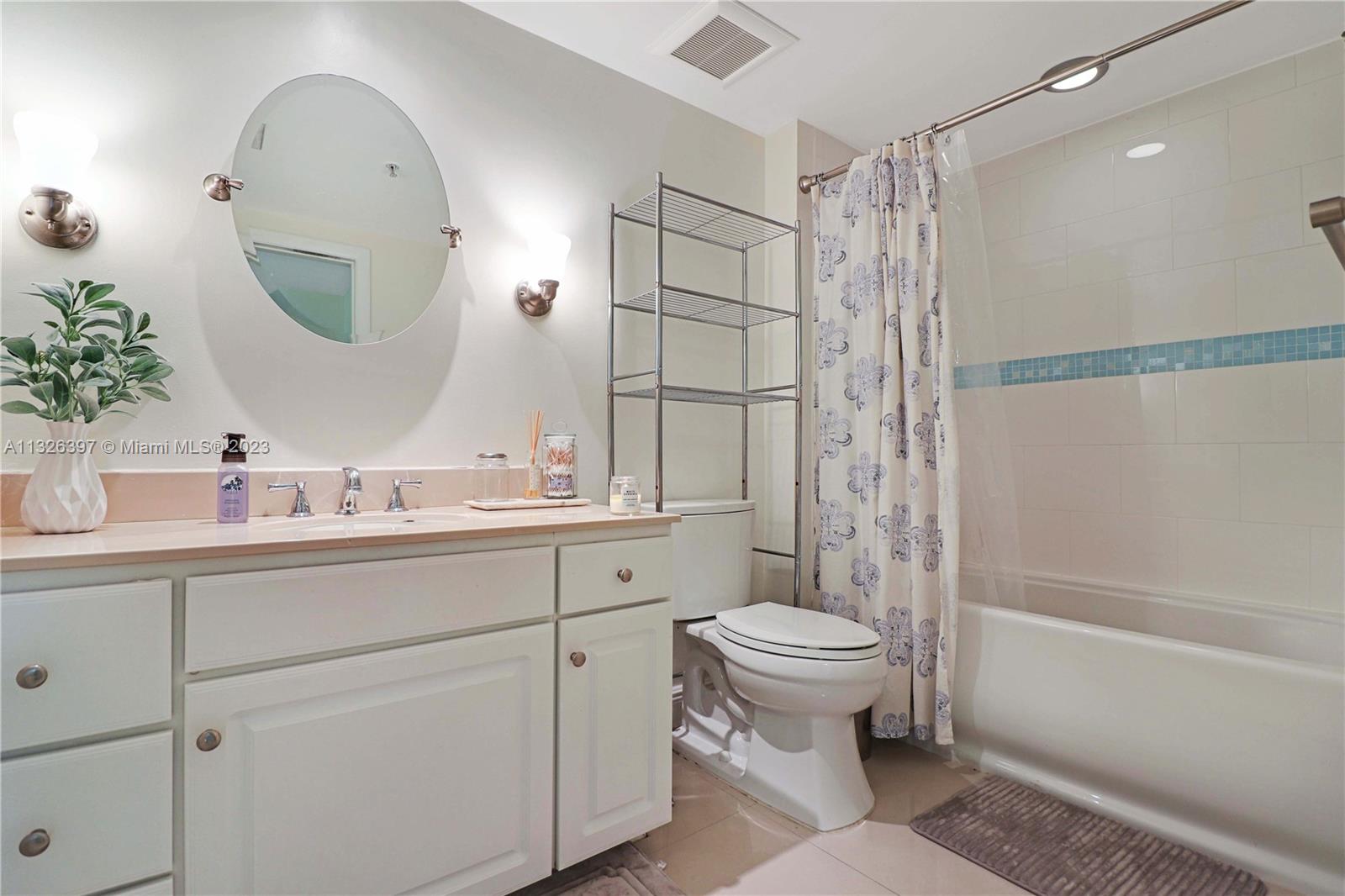CITE CONDO - Residential