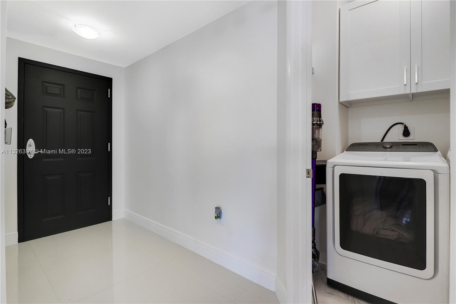 CITE CONDO - Residential