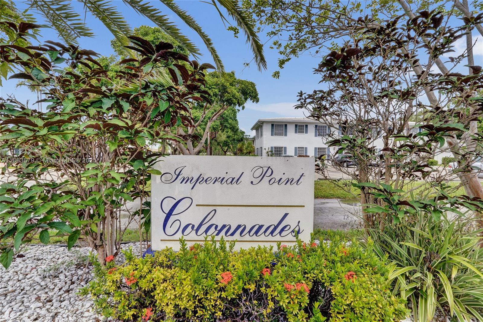 IMPERIAL POINT COLONNADES - Residential