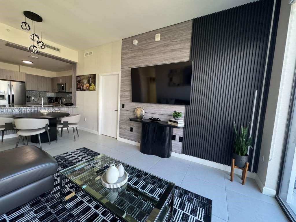 5350 PARK CONDO - Residential Lease