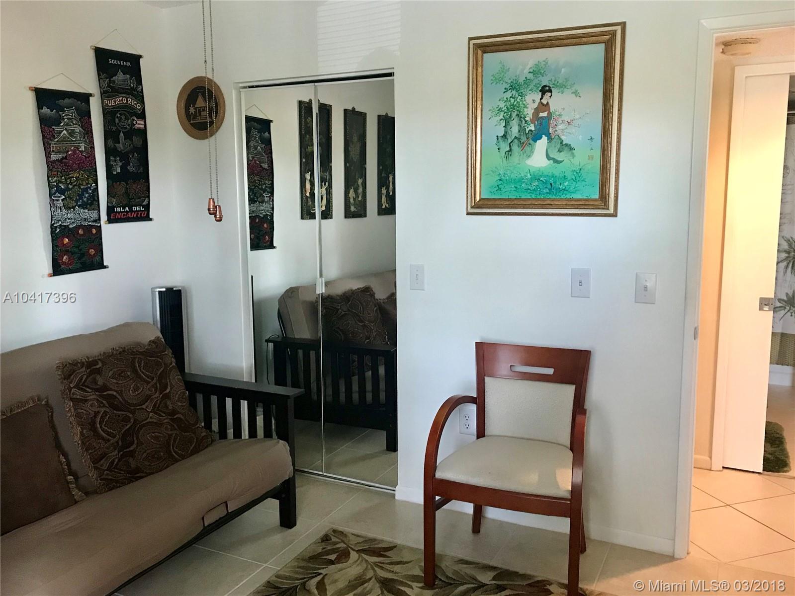 SUFFOLK AT CENTURY VILLAG - Residential