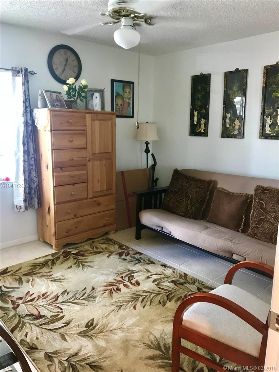 SUFFOLK AT CENTURY VILLAG - Residential