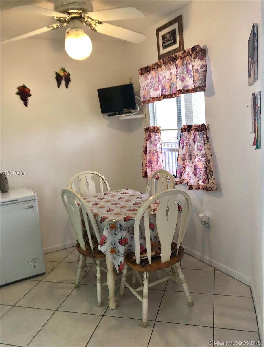 SUFFOLK AT CENTURY VILLAG - Residential