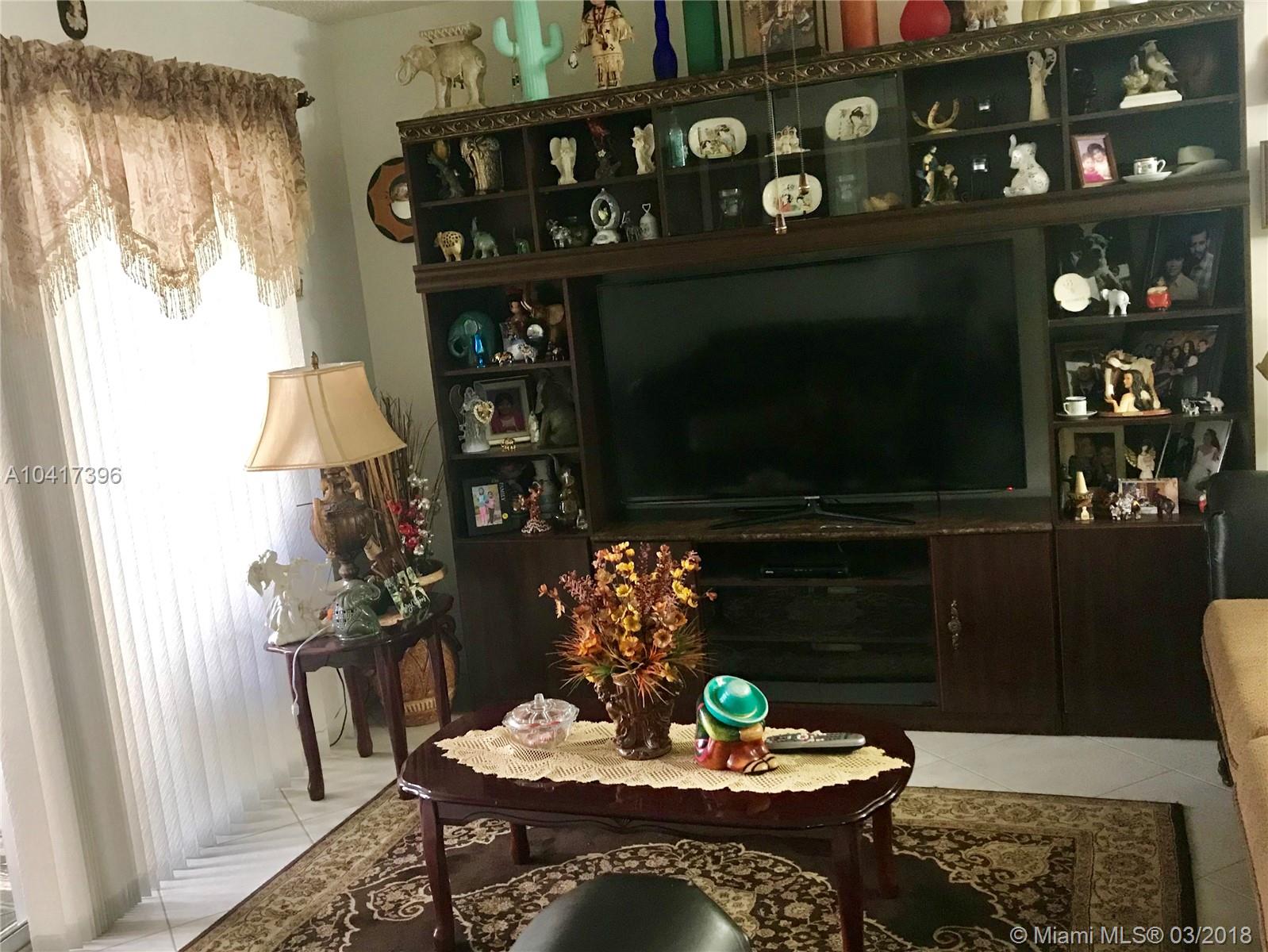 SUFFOLK AT CENTURY VILLAG - Residential