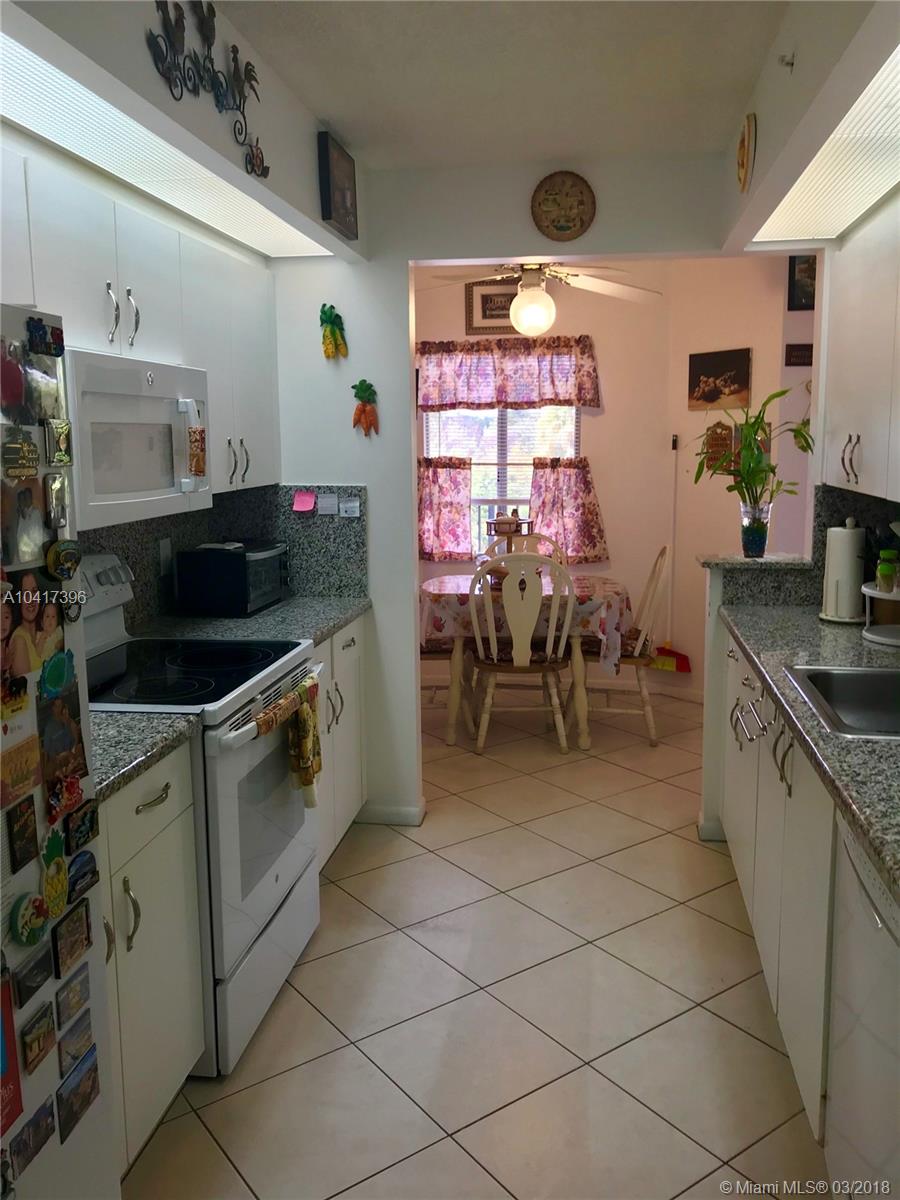 SUFFOLK AT CENTURY VILLAG - Residential