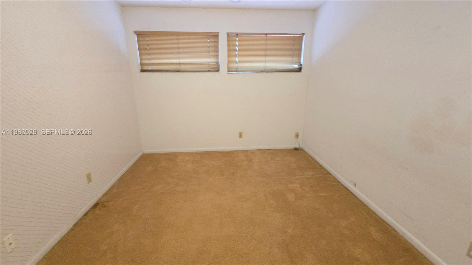 GOLFVIEW TOWNHOUSES - Residential