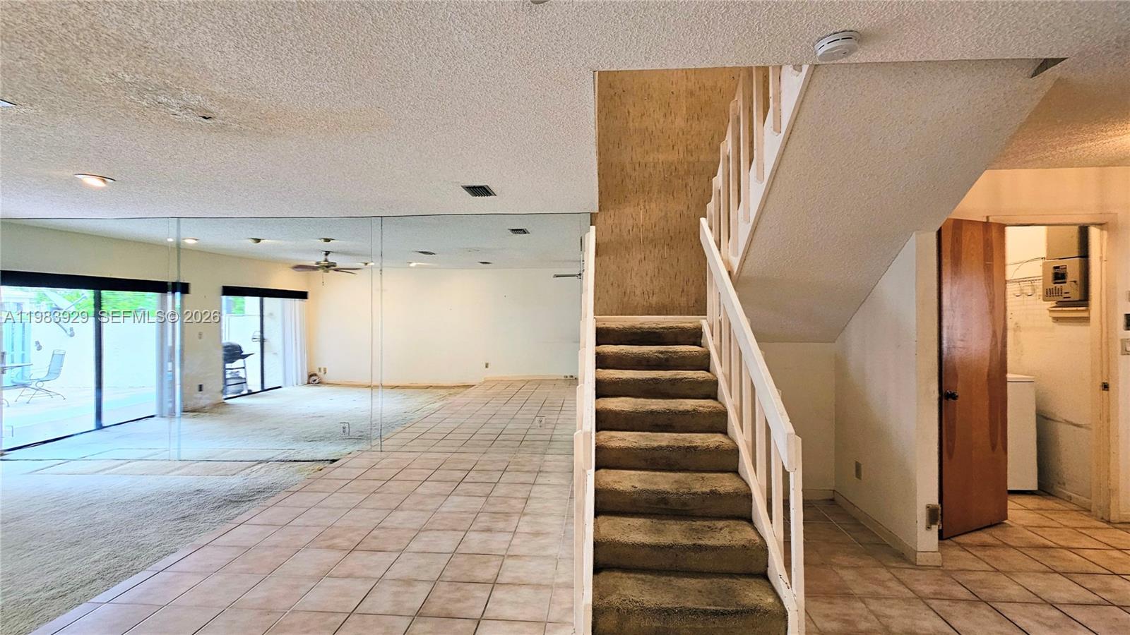 GOLFVIEW TOWNHOUSES - Residential