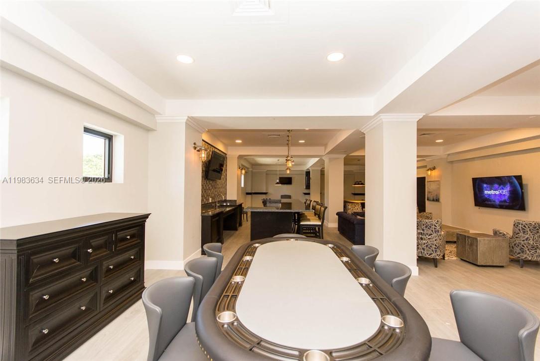 THE WAVE CONDO - Residential Lease