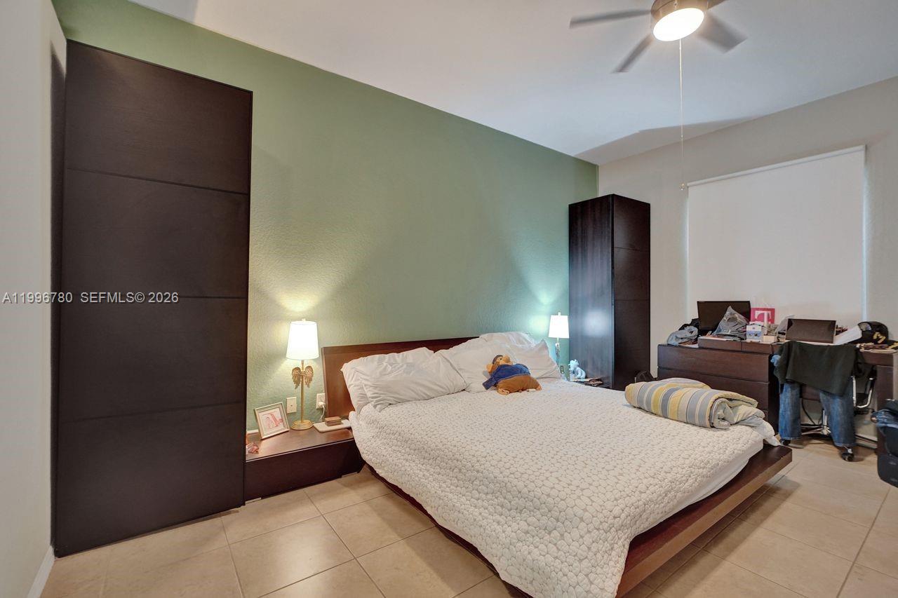 ISLES AT WESTON - Residential