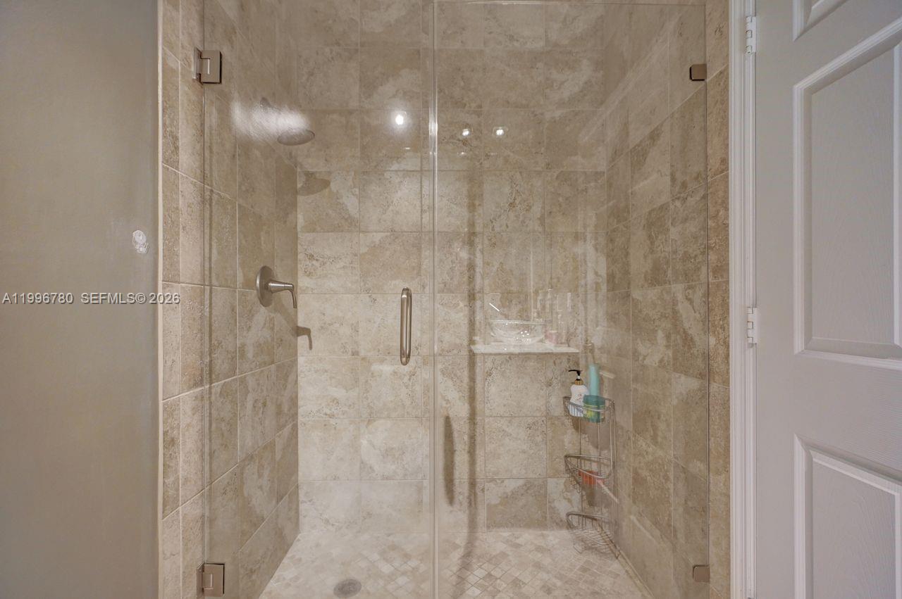 ISLES AT WESTON - Residential