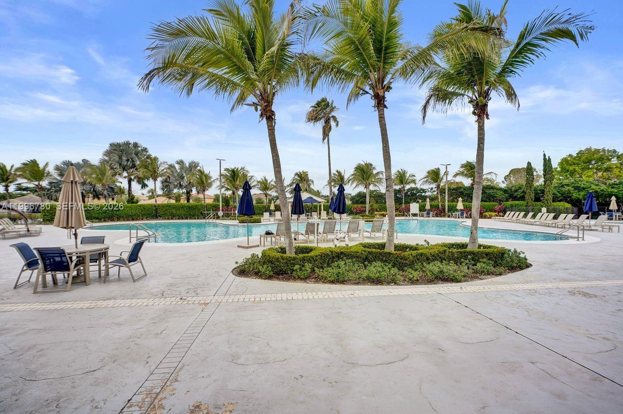 ISLES AT WESTON - Residential