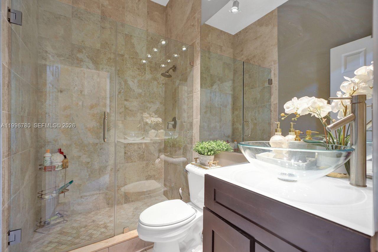 ISLES AT WESTON - Residential