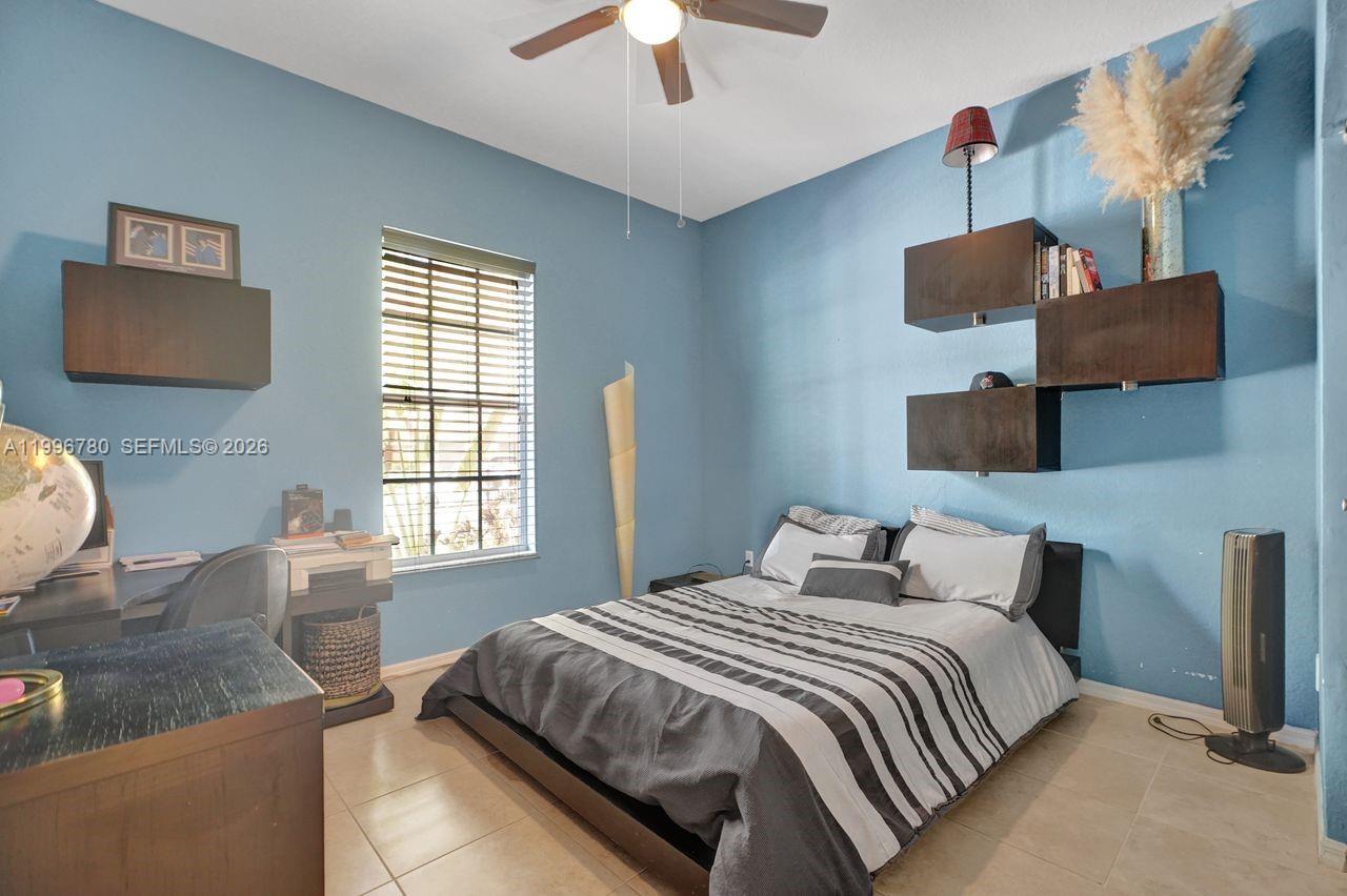 ISLES AT WESTON - Residential