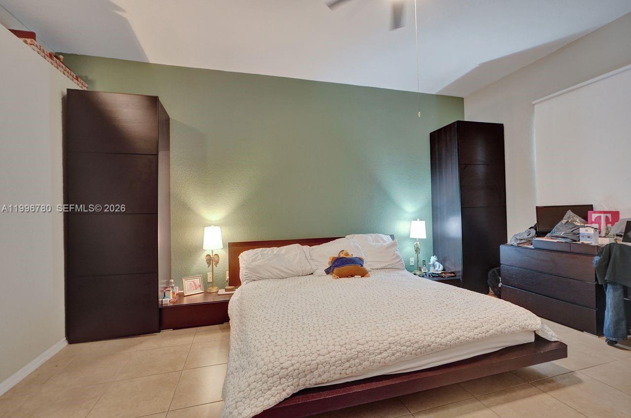 ISLES AT WESTON - Residential