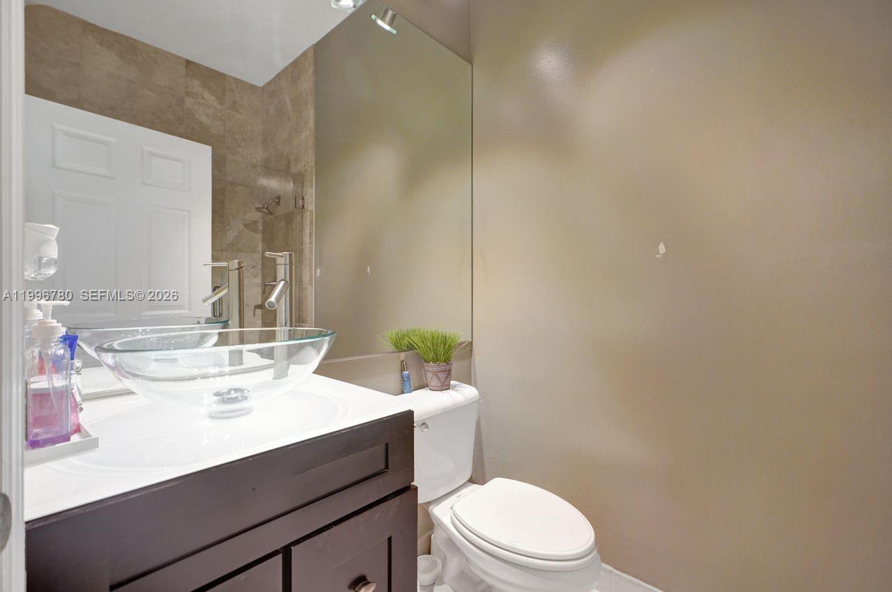 ISLES AT WESTON - Residential