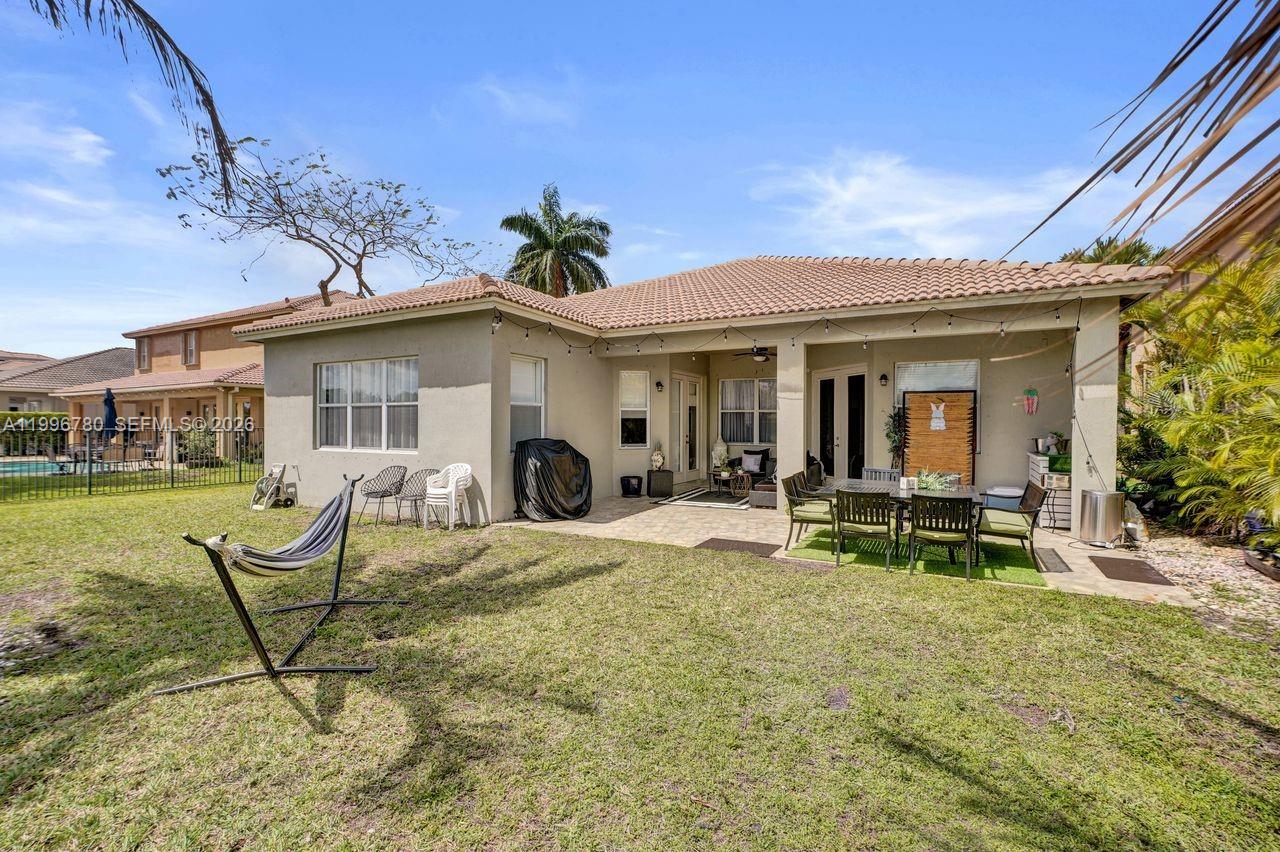 ISLES AT WESTON - Residential