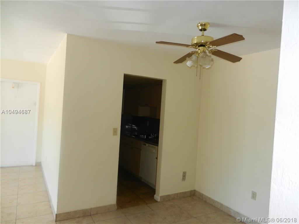 RESIDENCES AT THE FALLS - Residential Lease