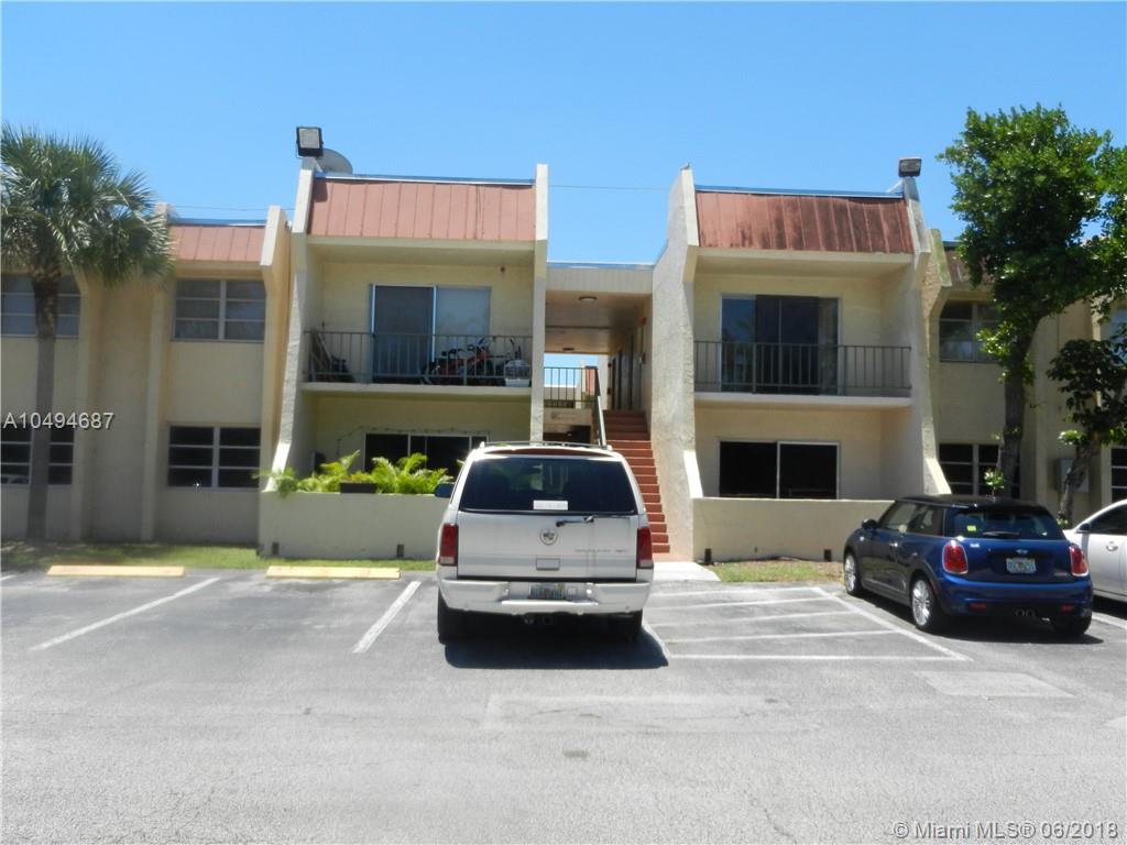 RESIDENCES AT THE FALLS - Residential Lease