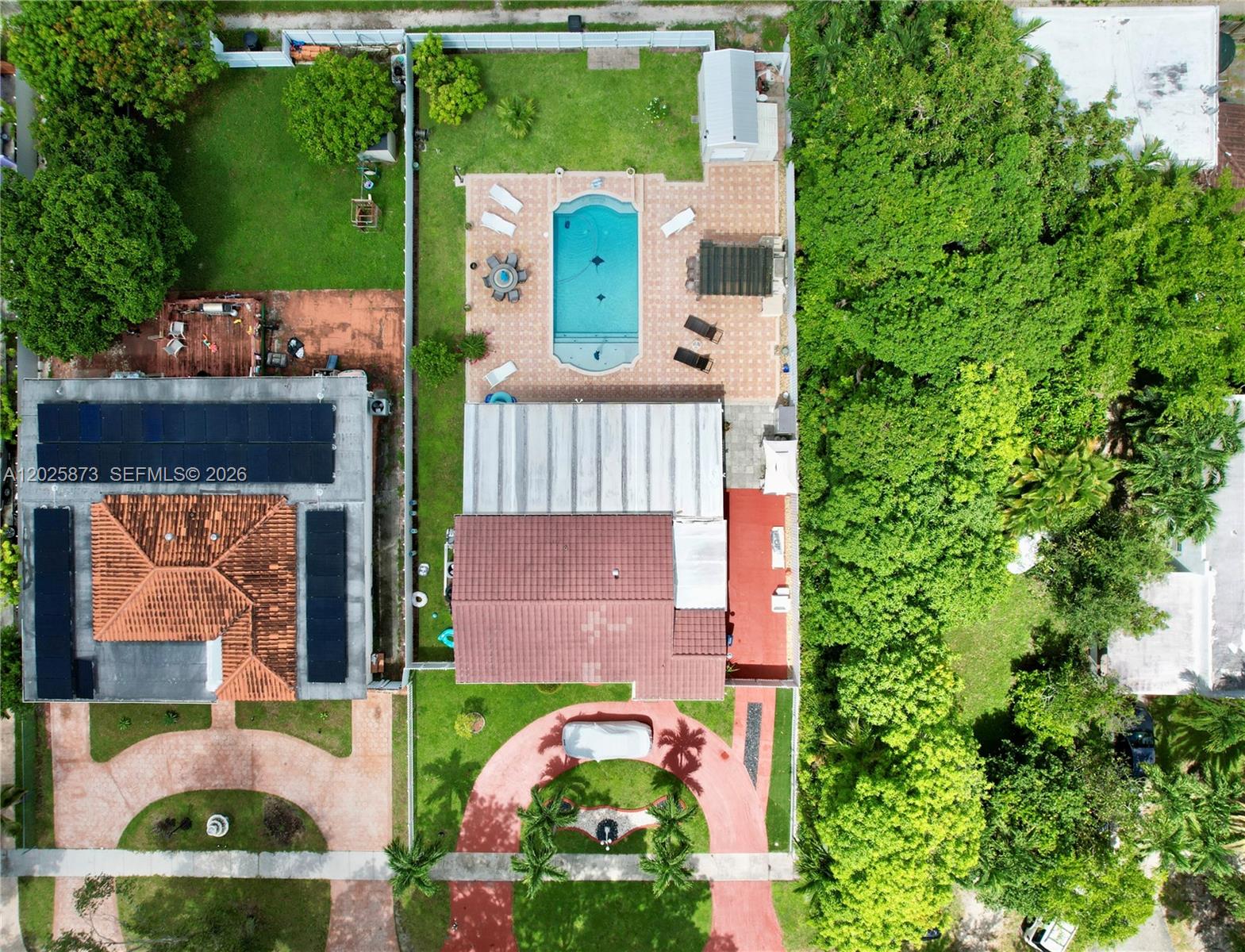556 La Villa Dr, Miami Springs, FL, 33166/$739,000 1 556 La Villa Dr