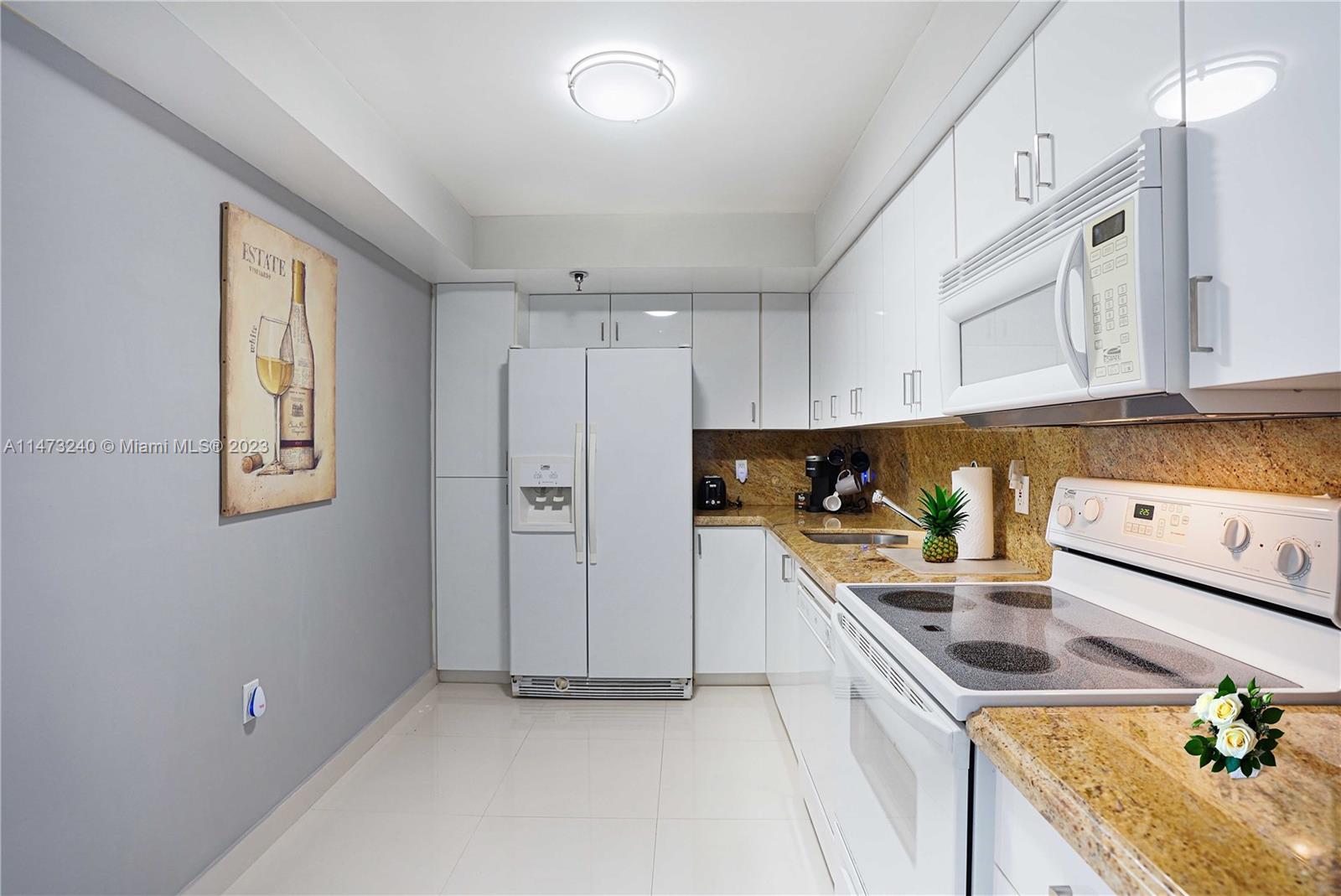 WATERVIEW CONDO - Residential Lease