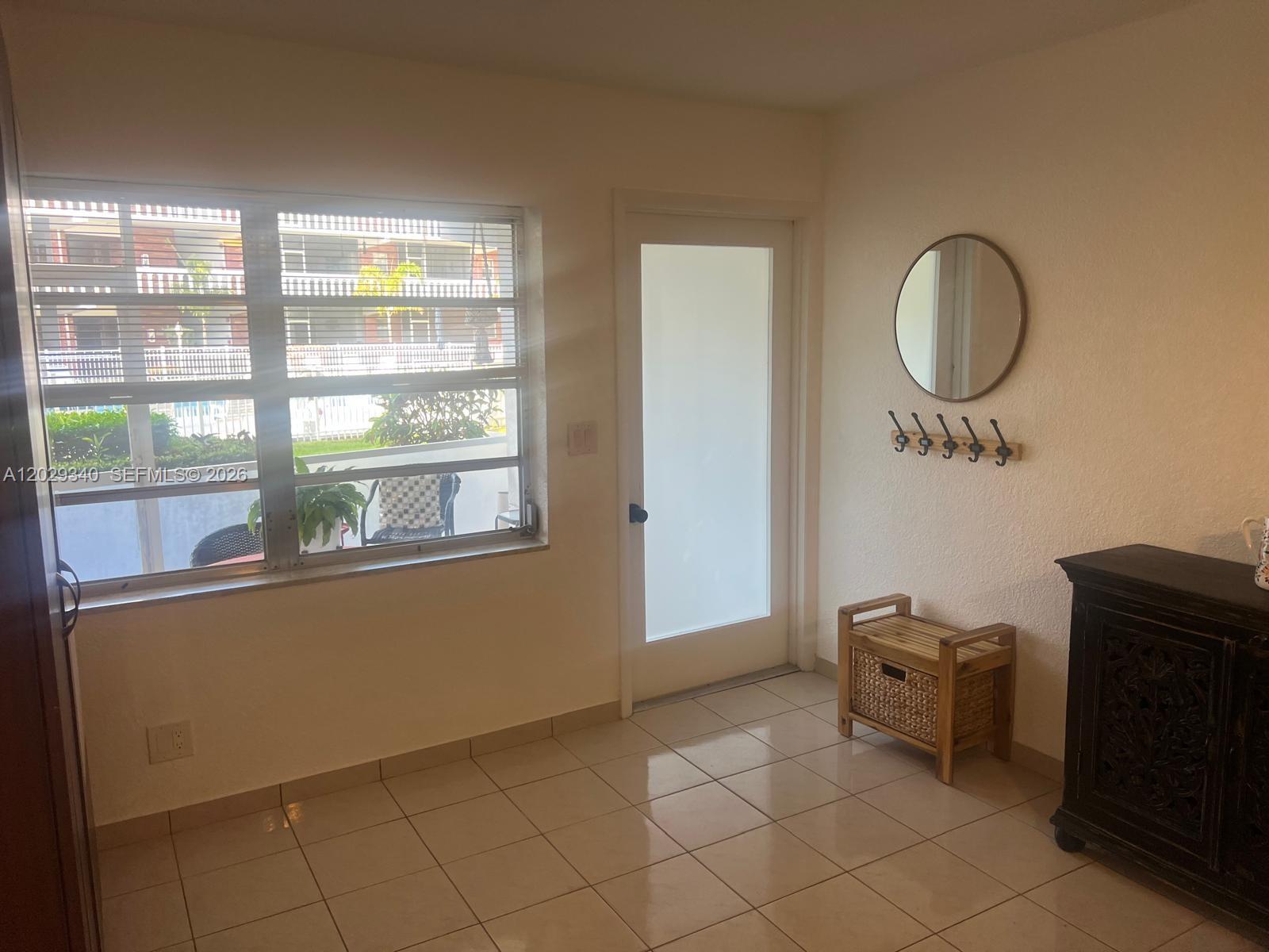 181 NE 14th Ave 20A