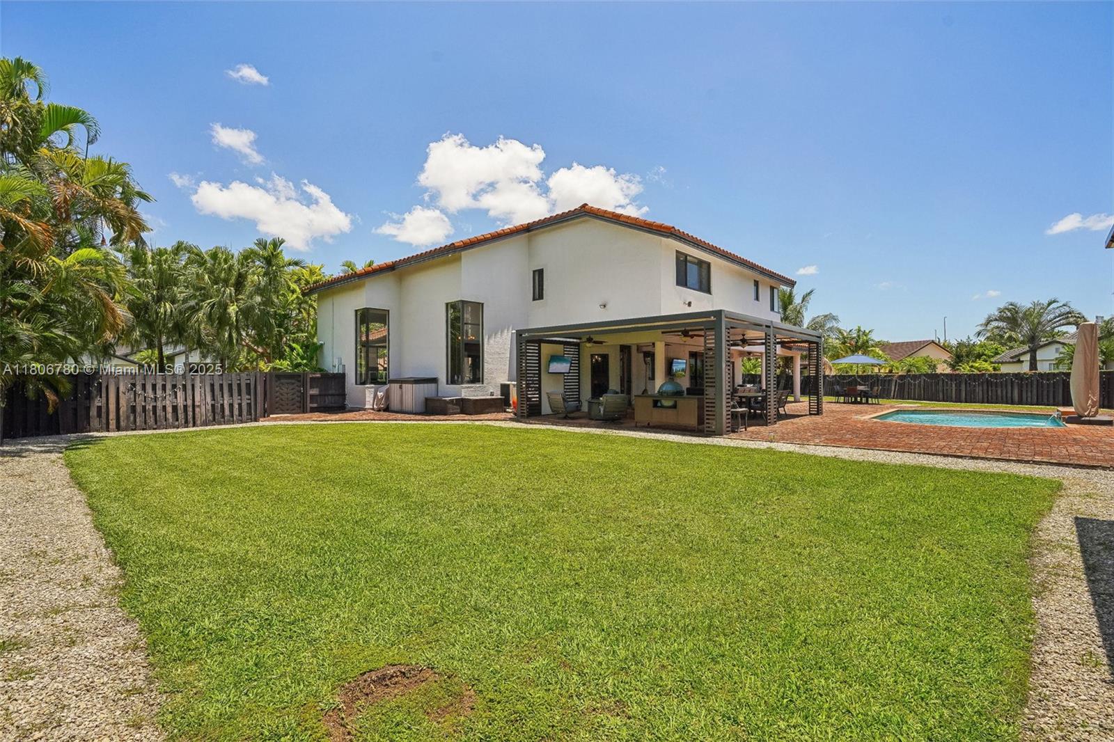 POINCIANA GARDENS - Residential