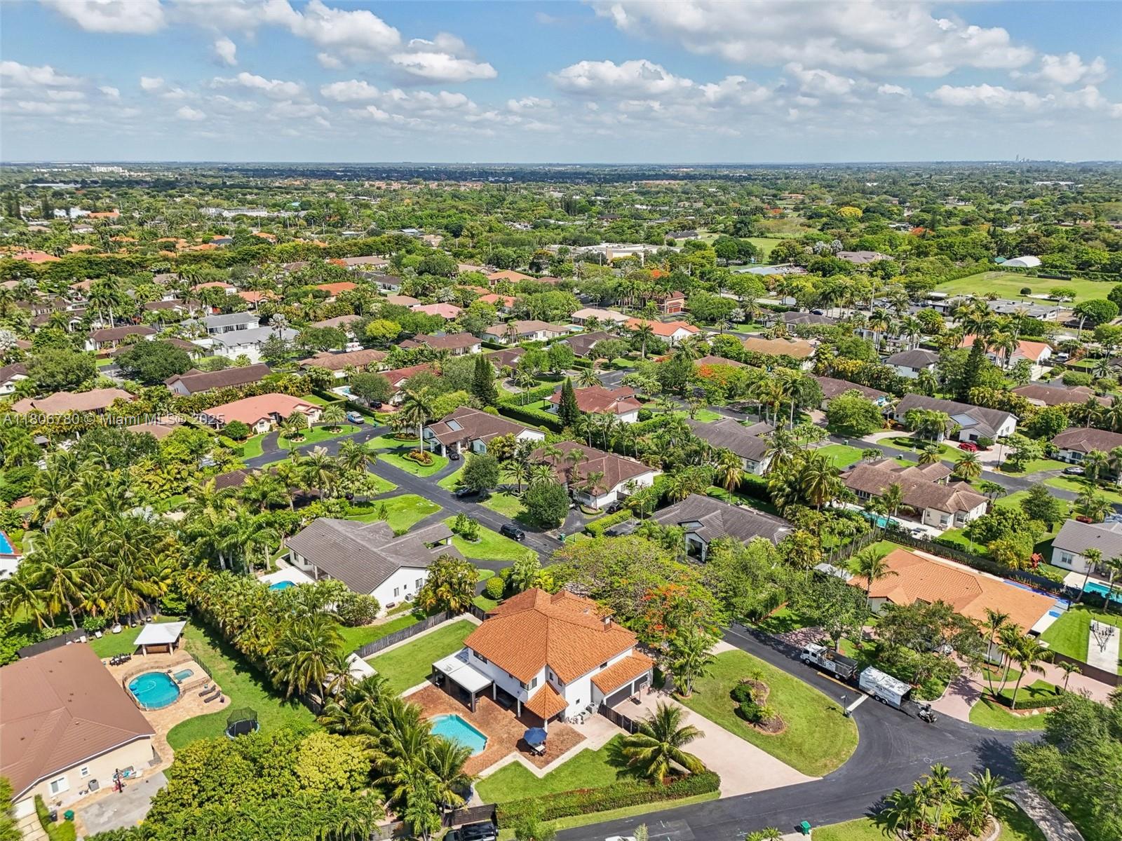 POINCIANA GARDENS - Residential