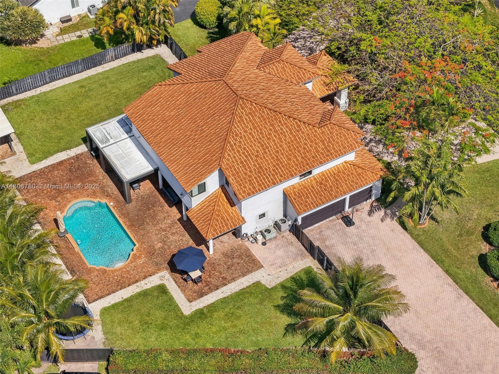 POINCIANA GARDENS - Residential