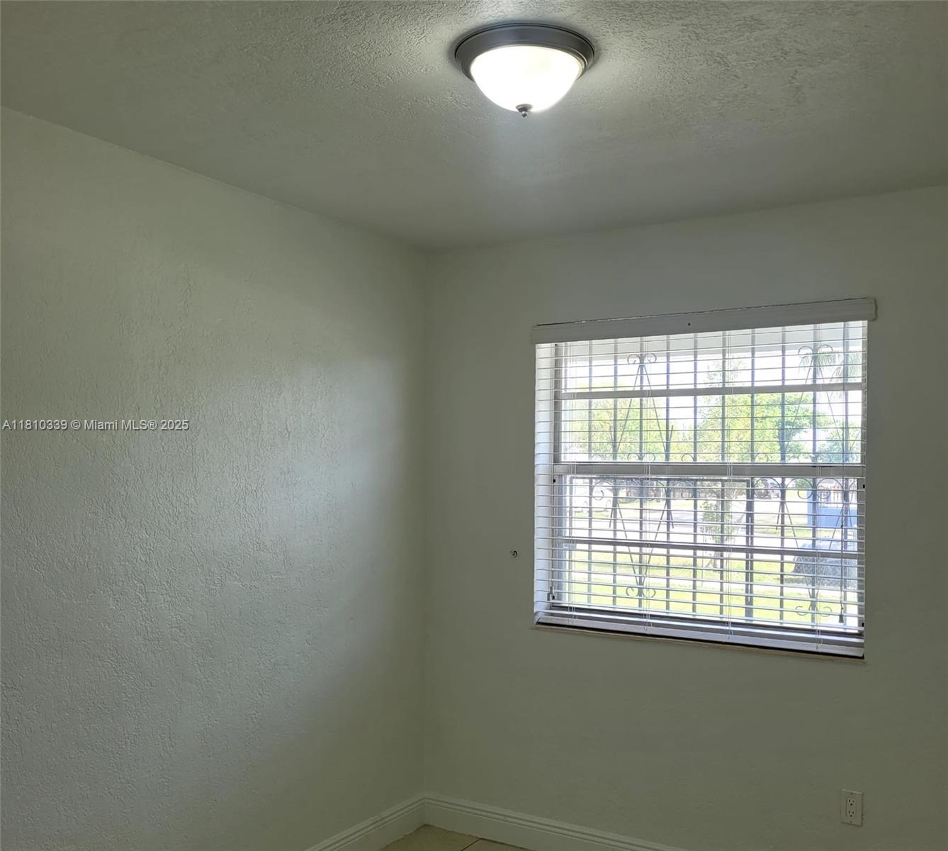 RANDALL PARK - Residential