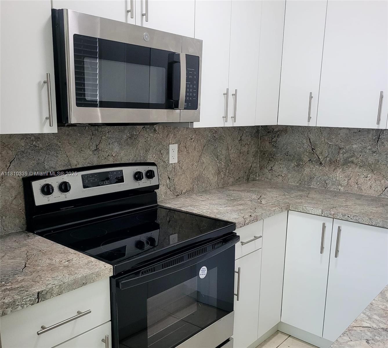 RANDALL PARK - Residential