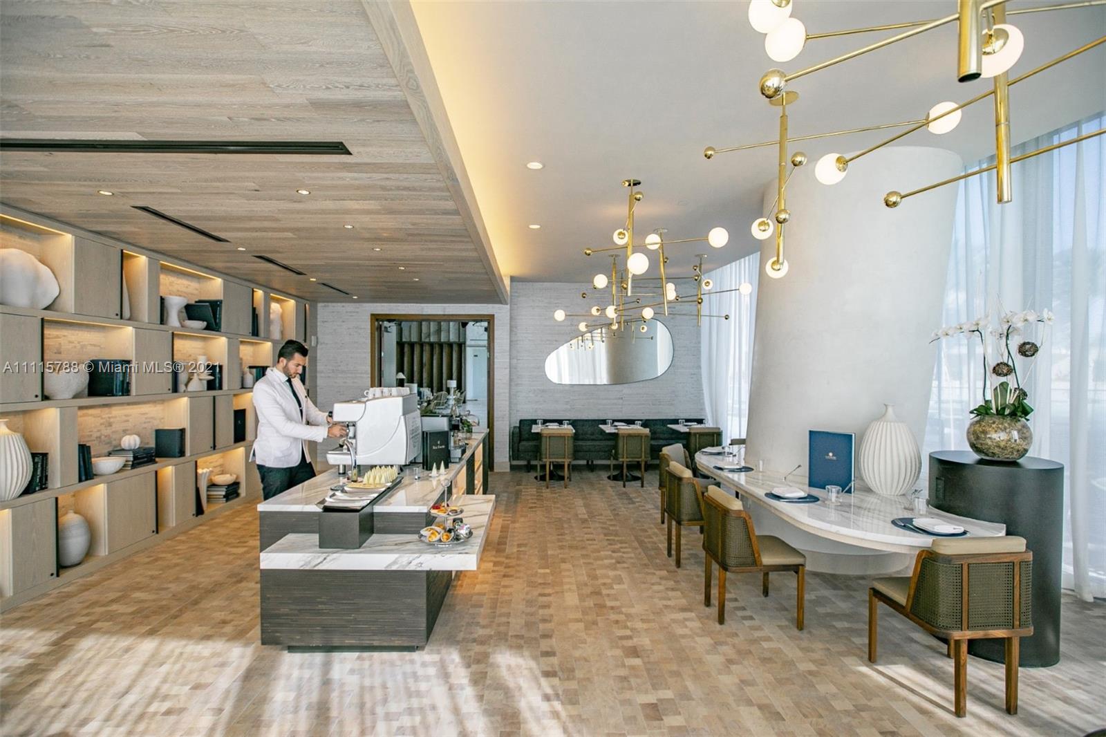 Turnberry Ocean Club - Residential