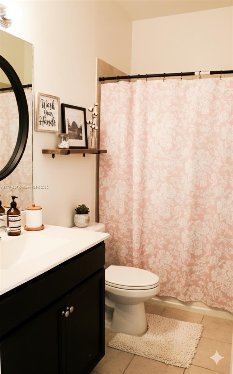 COCO PALM VILLAS - Residential