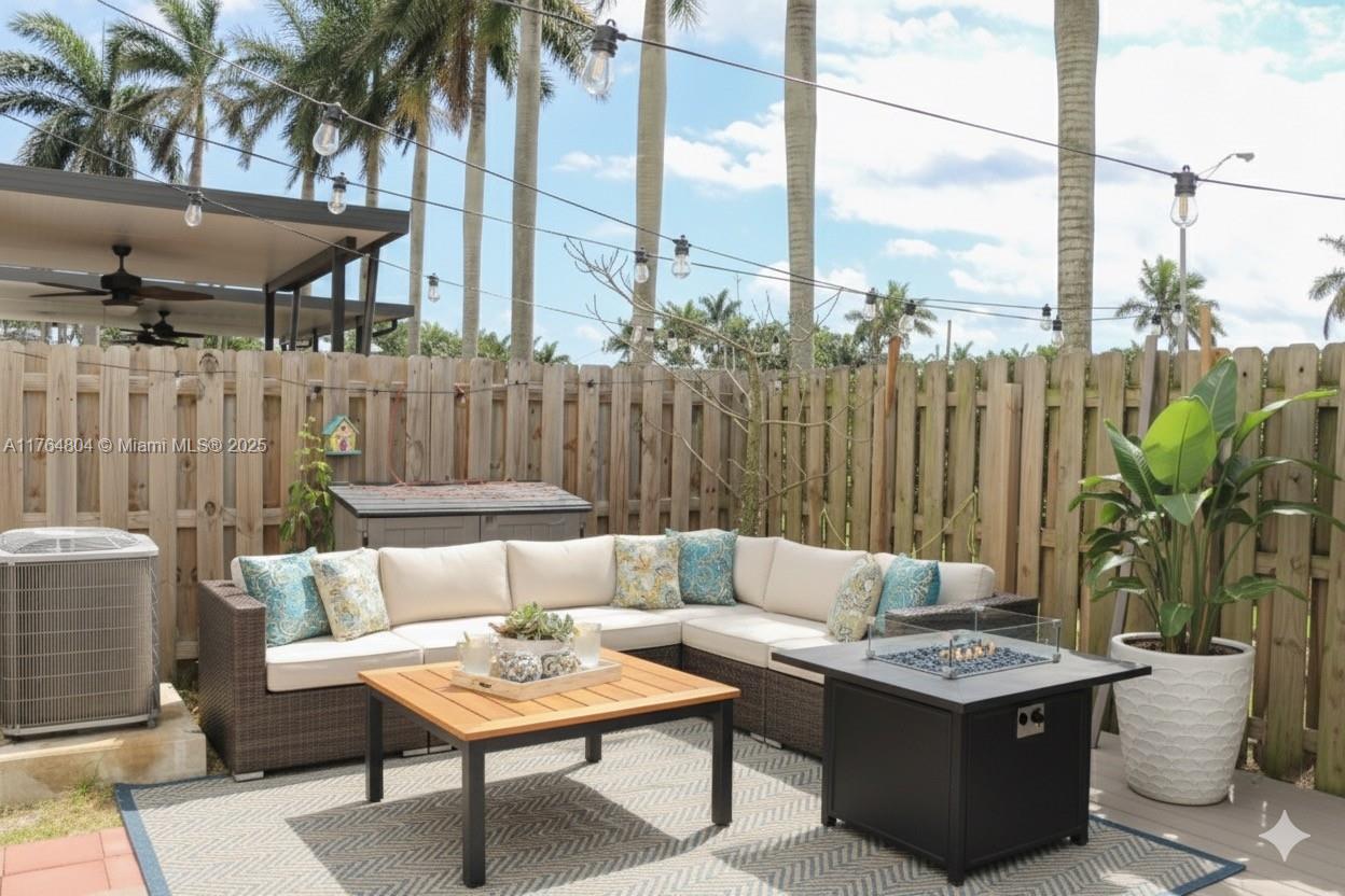 COCO PALM VILLAS - Residential