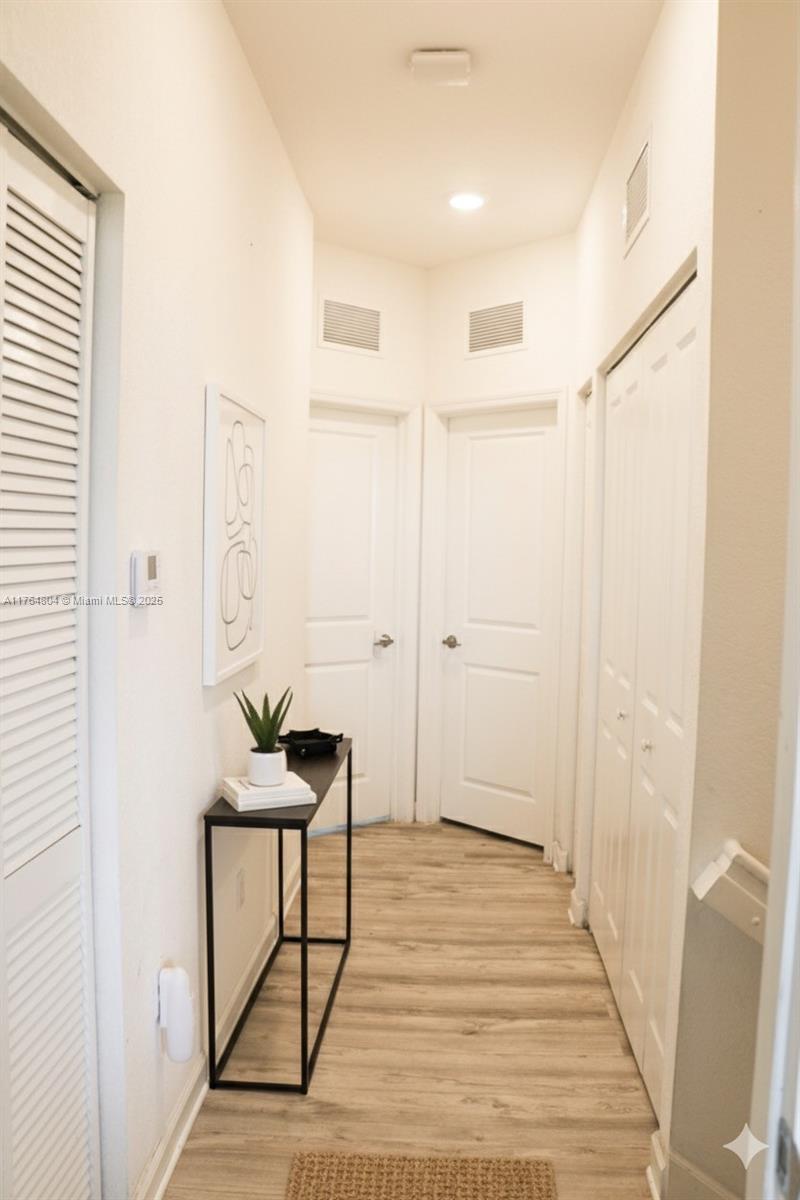 COCO PALM VILLAS - Residential