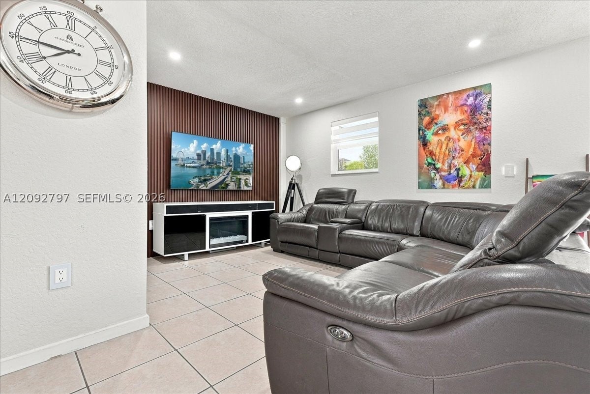13617 SW 264th Ter
