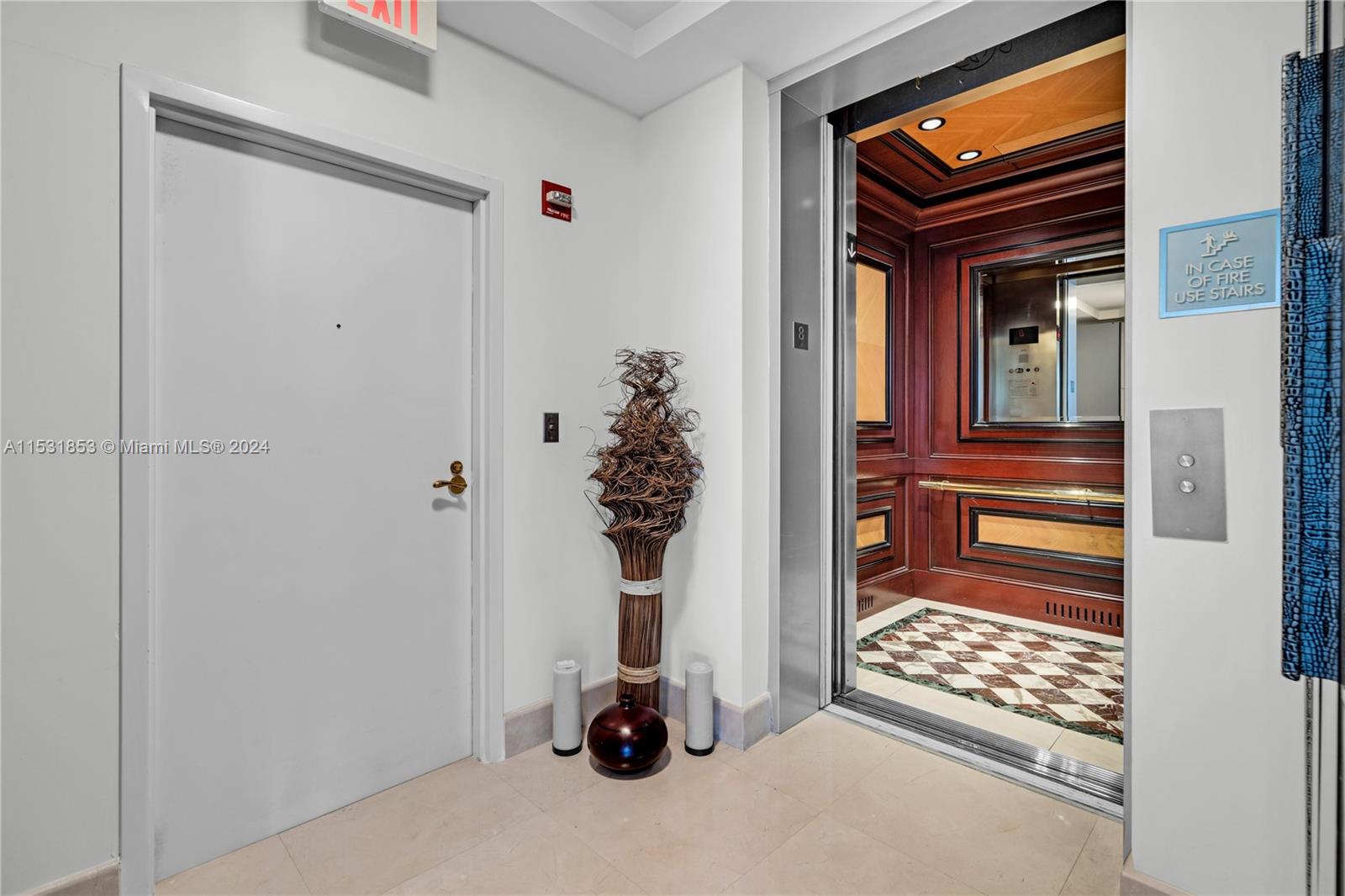 BELLINI CONDO - Residential Lease