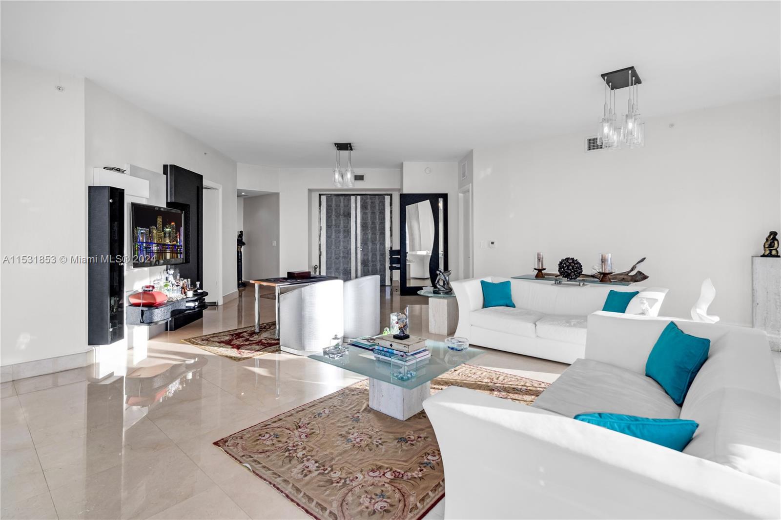 BELLINI CONDO - Residential Lease