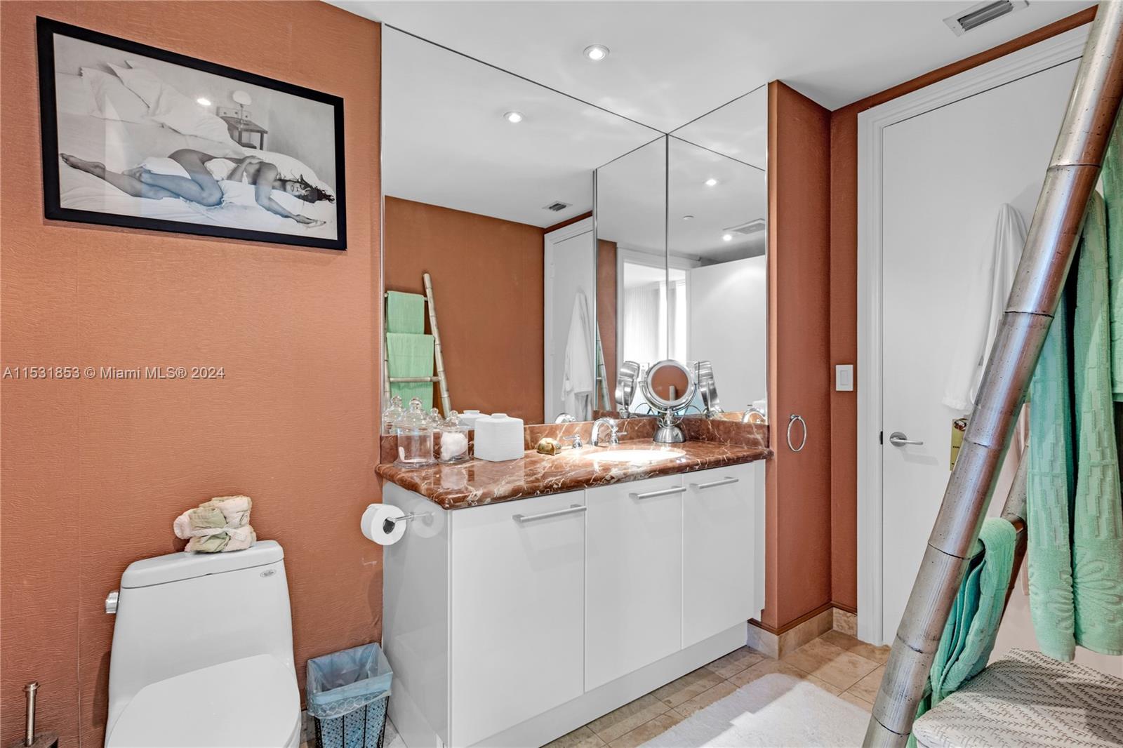 BELLINI CONDO - Residential Lease