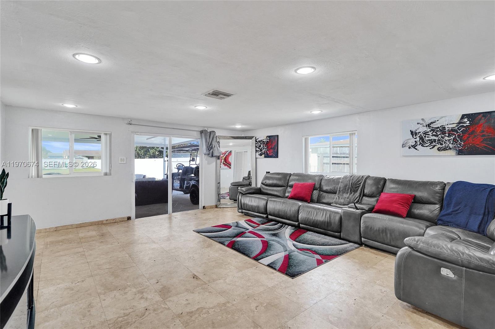 SUNNY ISLES INLAND - Residential