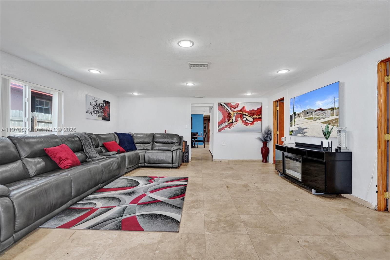 SUNNY ISLES INLAND - Residential