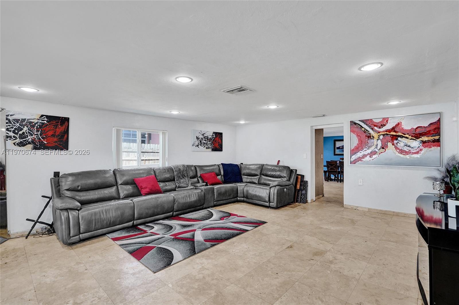 SUNNY ISLES INLAND - Residential