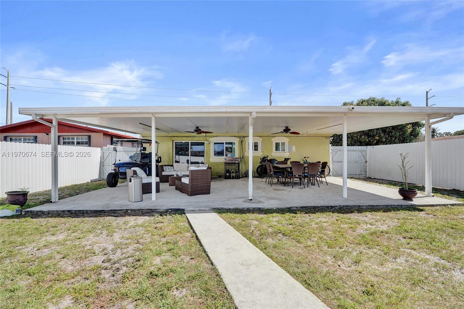 SUNNY ISLES INLAND - Residential