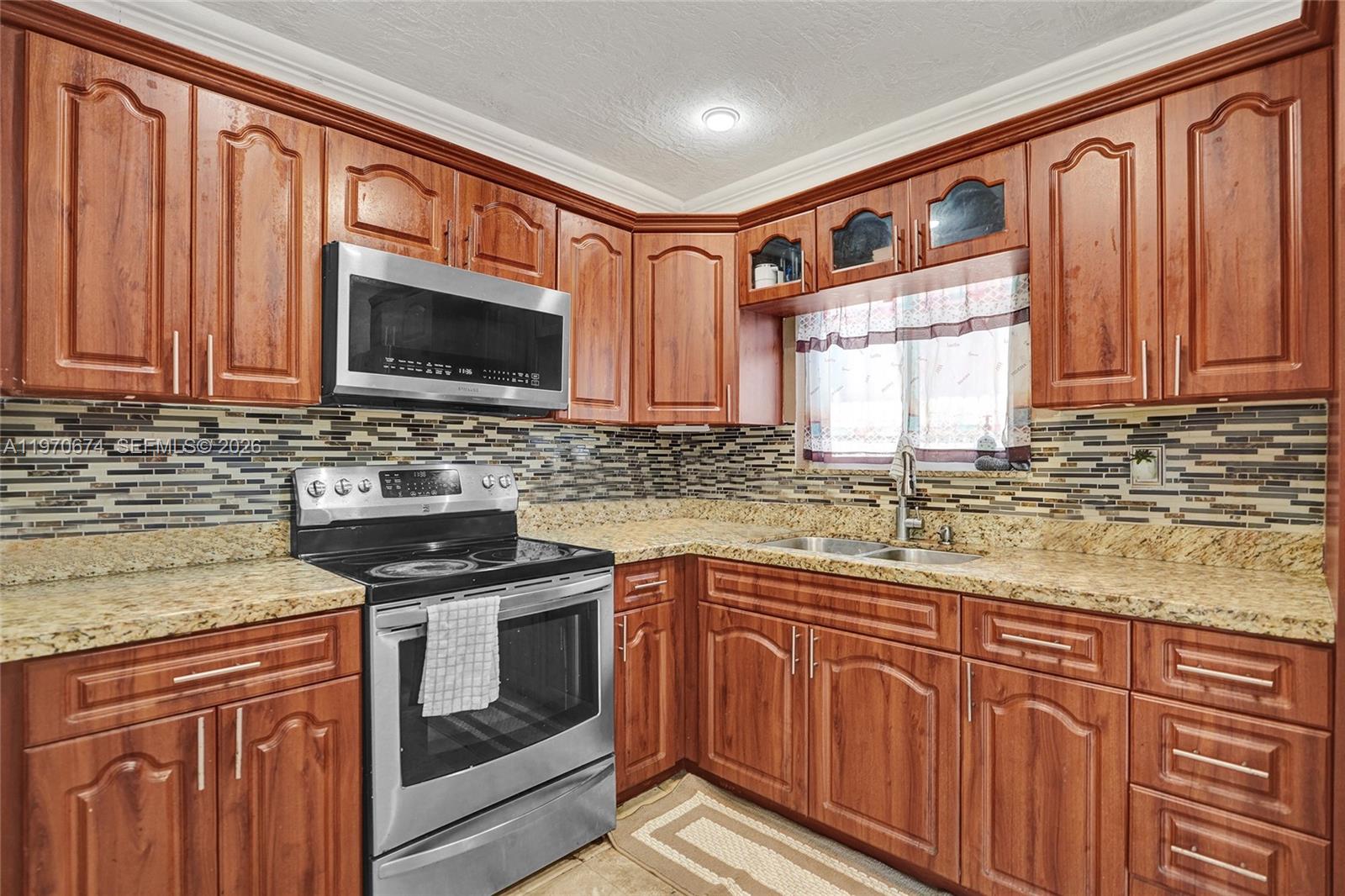 SUNNY ISLES INLAND - Residential